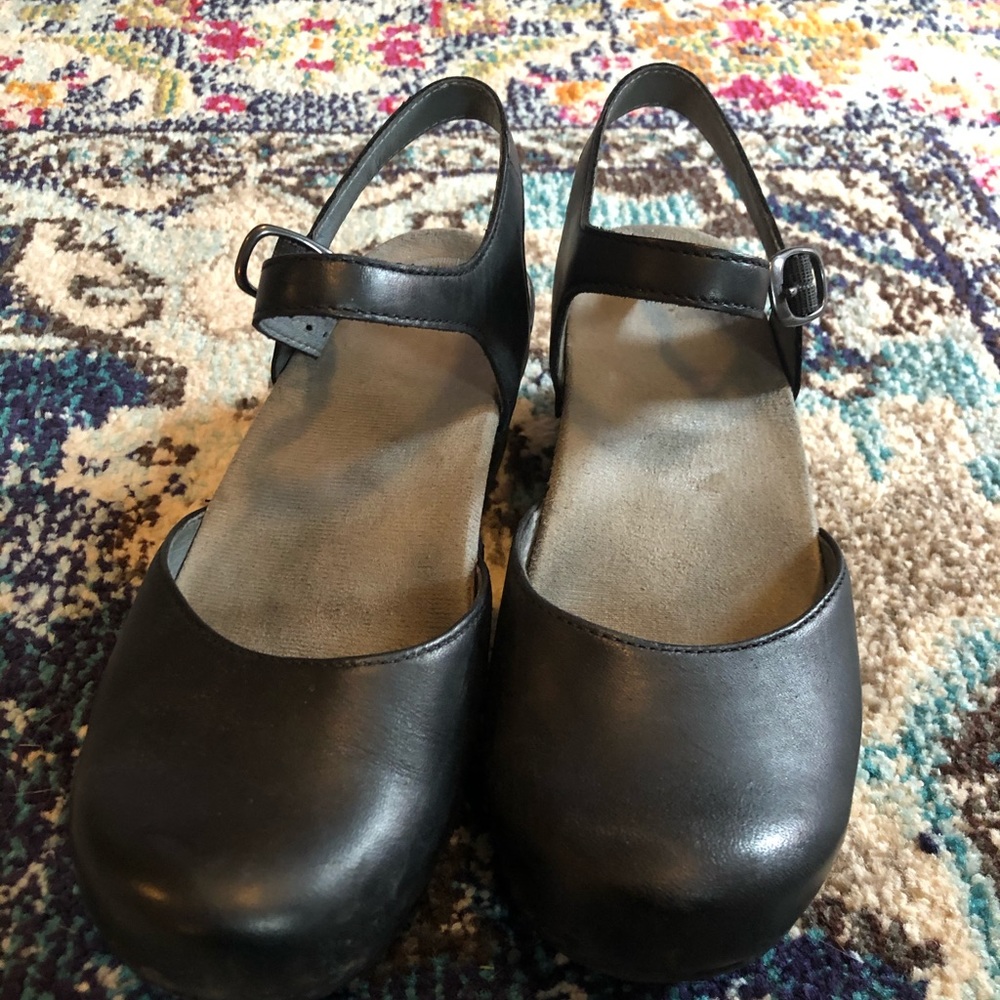 Dansko Mary Janes NWOT